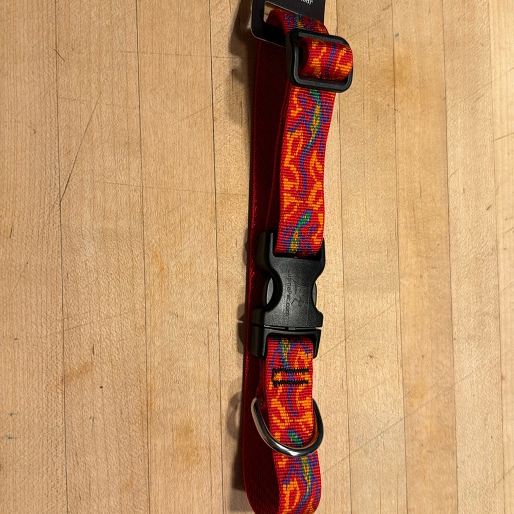 New with tags Lupine Go Go Gecko dog collar size 12"-20" adjustable.